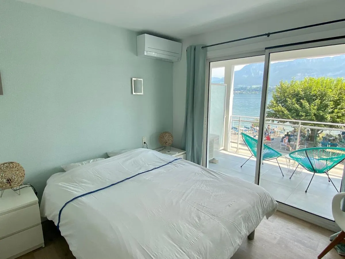 Apartment Pieds Dans L'Eau Au Lac Du Bourget Le Bourget-du-Lac